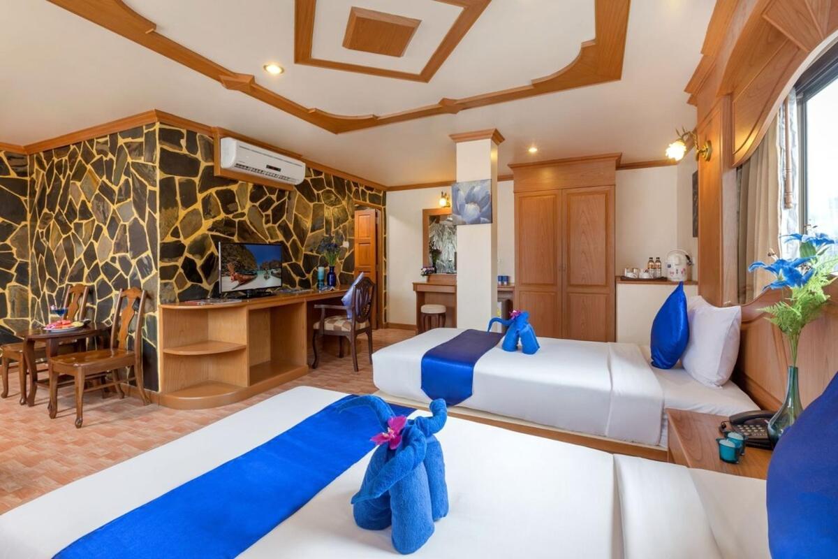 Tiger Complex By Eyg Hotel Patong Kültér fotó