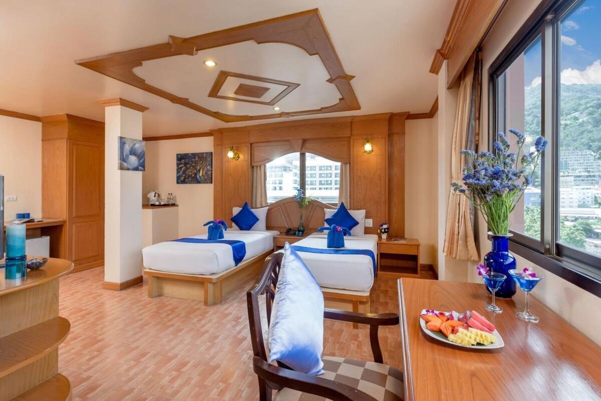 Tiger Complex By Eyg Hotel Patong Kültér fotó