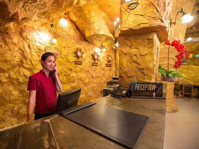 Tiger Complex By Eyg Hotel Patong Kültér fotó